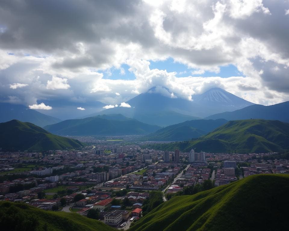 Quito hoofdstad van Ecuador in de schaduw van vulkanen