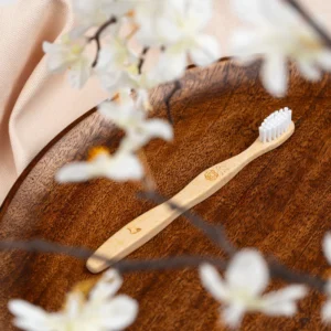Bamboe tandenborstel kopen voor een groenere glimlach
